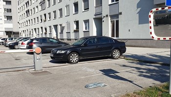Najam vanjskog parking mjesta, Špansko, Antuna Šoljana, kod br.16