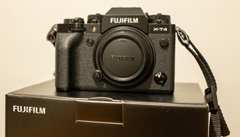 Fujifilm X-T4 mirrorless fotoaparat