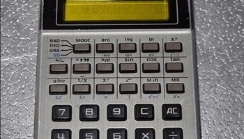Kalkulator Casio FX-2000