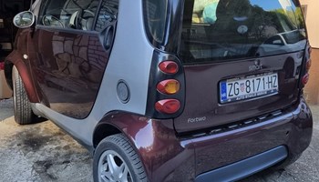 Smart fortwo coupe s panoramskim krovom