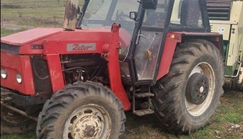 Traktor Zetor Ursus c 385