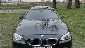 BMW 520d TVORNIČKI M / VIRTUAL COCKPIT / HEAD-UP / ŠIBER / XENON /