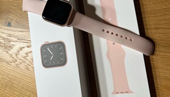 Apple watch 5, 40 mm