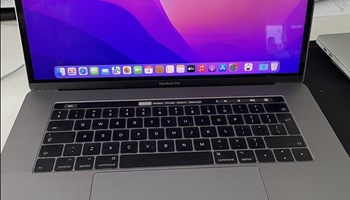 Macbook Pro 15 inch 2016 (00078)