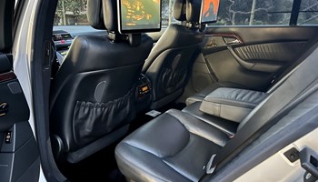 Mercedes S-klasa 500 V8 4MATIC LANG —Model 2006.g.–REDIZAJN W220—REG.GOD.DANA—3x TV (YouTube, Aplikacije)—SOFT-CLOSE—2x KAMERE + PDC—RADAR—NAVIGACIJA—ALU 18”—ŠIBER—EL. PREDNJA + STRAZNJA + GRIJANJE/HLAĐENJE SJEDALA—Bi-XENON—FULLL—TOP PRIMJERAK!!!