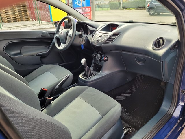 FORD FIESTA1 25 AMBIENT KLIMA SERVO HR AUTO SERVISNA 2011 g 93500km 