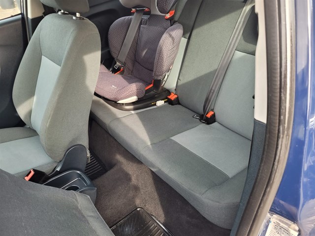 FORD FIESTA1 25 AMBIENT KLIMA SERVO HR AUTO SERVISNA 2011 g 93500km 