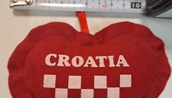 Ukrasno plišano srce Croatia