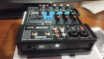Profi Audio mixer s efektima