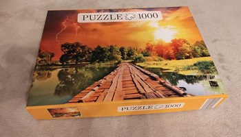 Puzzle 1000 komada