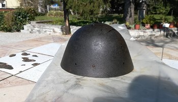 Šljem/kaciga Kraljevine Jugoslavije WW2