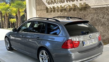 BMW serija 3 318D LCI